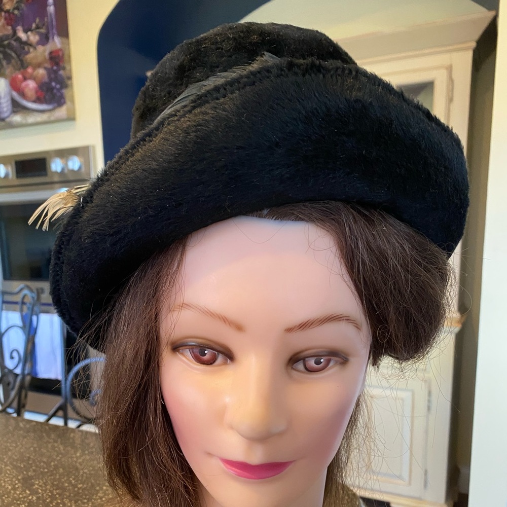 Vintage Empress soft hat 22.5 Angel designs
